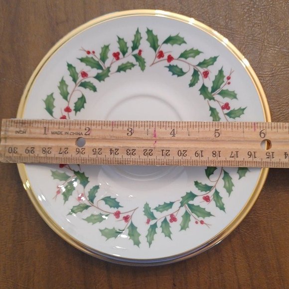 Lenox Holiday Saucers - Set of 4 - NEW - Picture 3 of 3